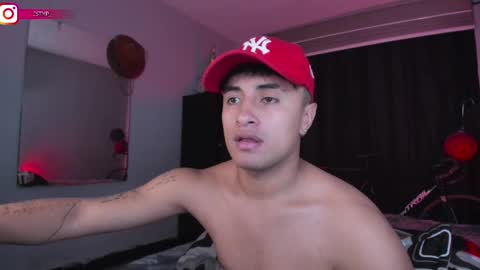 Snapshot of onemore_cum chatting on February 2025 12:05:02 AM YIN MIGUEL online show from February 2025 12:05:02 AM