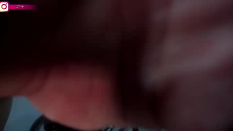 Snapshot of onemore_cum chatting on March 2025 02:54:01 PM YIN MIGUEL online show from March 2025 02:54:01 PM