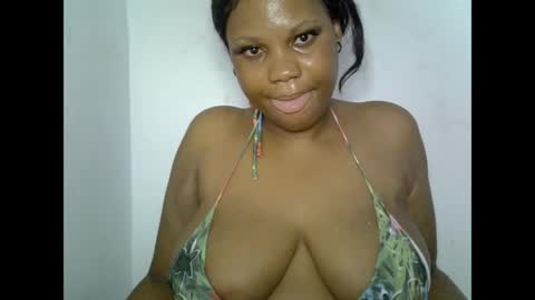 Snapshot of oneofdbestchubbygaloncb chatting on April 2026 06:10:01 PM oneofdbestchubbygaloncb online show from April 2026 06:10:01 PM