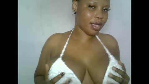 Snapshot of oneofdbestchubbygaloncb chatting on May 2026 06:31:01 AM oneofdbestchubbygaloncb online show from May 2026 06:31:01 AM