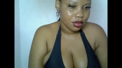 Snapshot of oneofdbestchubbygaloncb chatting on May 2026 04:02:02 PM oneofdbestchubbygaloncb online show from May 2026 04:02:02 PM