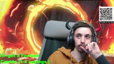 Snapshot of oni_hoshi chatting on December 2024 04:07:02 PM Oni hoshi online show from December 2024 04:07:02 PM