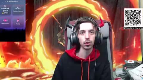 Snapshot of oni_hoshi chatting on March 2025 11:25:02 AM Oni hoshi online show from March 2025 11:25:02 AM