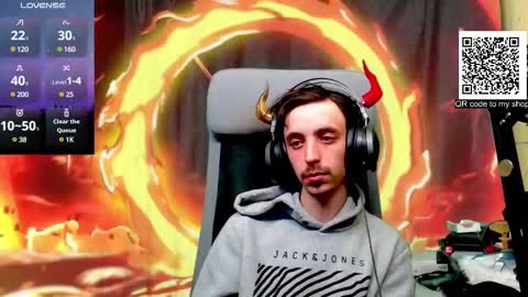 Snapshot of oni_hoshi chatting on March 2025 07:49:01 PM Oni hoshi online show from March 2025 07:49:01 PM