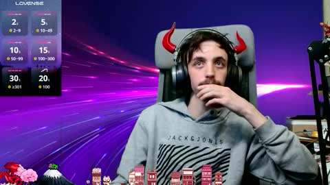 Snapshot of oni_hoshi chatting on November 2025 06:53:02 PM Oni hoshi online show from November 2025 06:53:02 PM