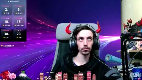 Snapshot of oni_hoshi chatting on December 2025 07:53:02 PM Oni hoshi online show from December 2025 07:53:02 PM