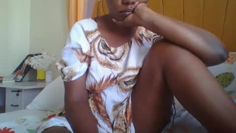 Ella online show from January 2025 06:25:01 AM