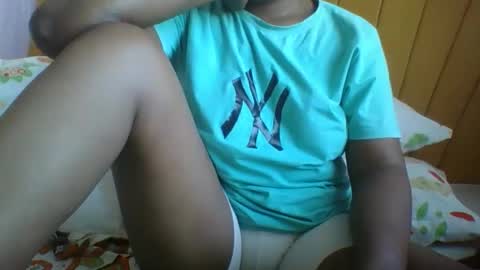 Ella online show from January 2025 05:20:02 AM