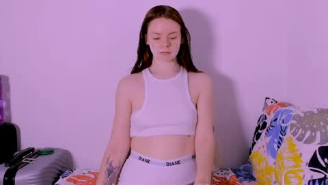 only_sarah1 online show from April 2026 10:25:02 PM