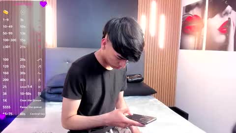 Snapshot of onlyjos_ chatting on October 2025 01:28:01 AM Josh - Schedule 1400 - 2200 online show from October 2025 01:28:01 AM