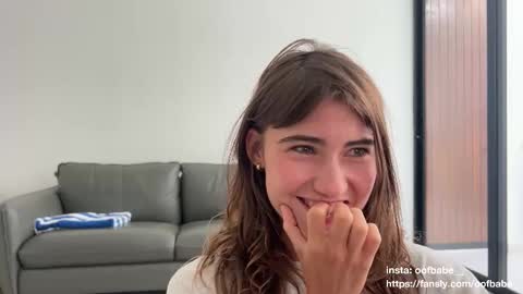 Snapshot of oofbabe__ chatting on December 2025 10:08:02 PM Helen online show from December 2025 10:08:02 PM