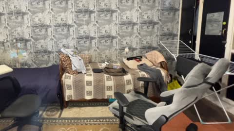 Snapshot of oofcblesssexx chatting on December 2024 08:26:02 AM bless god online show from December 2024 08:26:02 AM