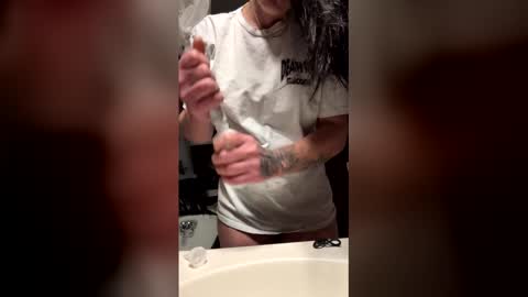 Jolene online show from February 2026 12:09:02 PM