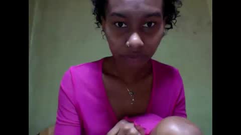 Snapshot of oolyette chatting on September 2025 06:57:02 AM oolyette online show from September 2025 06:57:02 AM