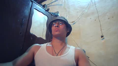 oomaurooo online show from September 2025 06:15:02 AM