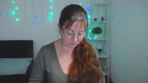 Vanessa online show from November 2025 06:13:02 AM