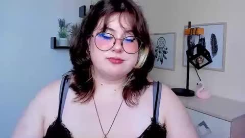 OpheliaLush online show from August 2026 09:15:02 AM