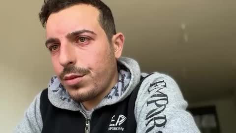 Snapshot of or690 chatting on January 2025 08:22:01 AM or online show from January 2025 08:22:01 AM