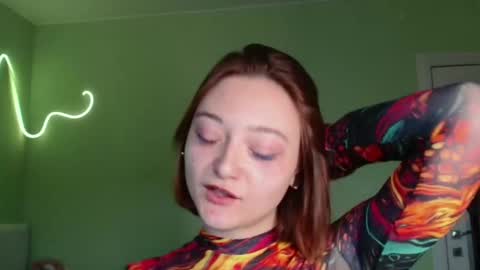 Melani  online show from November 2025 10:28:02 AM