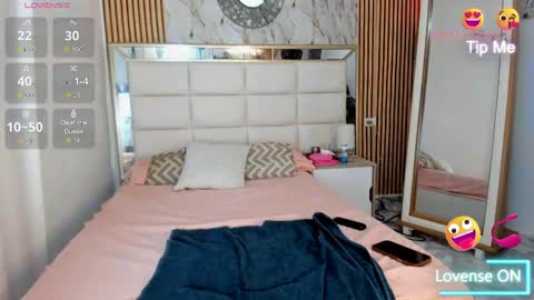 Oriana online show from April 2026 02:47:02 AM