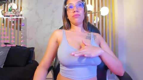 oriana_gh online show from December 2025 03:46:02 AM