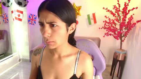 Snapshot of oriana_wood chatting on June 2026 11:38:01 AM Oriana online show from June 2026 11:38:01 AM