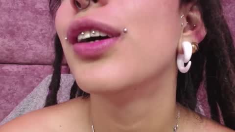 ORIANNA online show from February 2025 09:01:01 AM