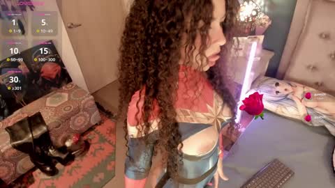 oriana online show from December 2024 12:16:02 PM