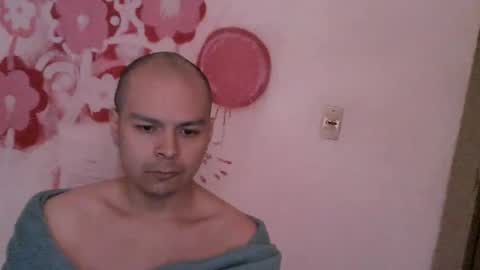 Snapshot of orlando_32 chatting on January 2025 09:02:01 PM Nico online show from January 2025 09:02:01 PM