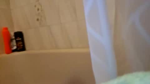 orlandovilla48 online show from December 2025 02:00:01 PM