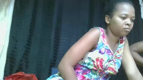 ornellahhh online show from December 2025 08:14:02 PM