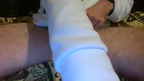 Snapshot of ornytologist chatting on November 2025 03:11:01 PM ornytologist online show from November 2025 03:11:01 PM