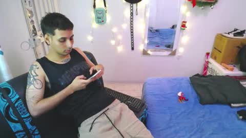 orus_420 online show from December 2025 11:32:01 PM