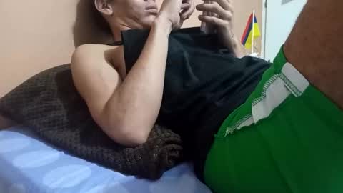 Snapshot of osarito3x chatting on May 2026 07:04:01 AM osarito3x online show from May 2026 07:04:01 AM