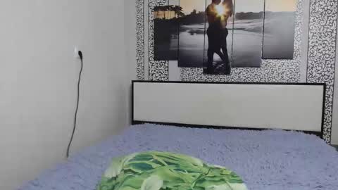 Oscar online show from September 2025 09:47:02 PM