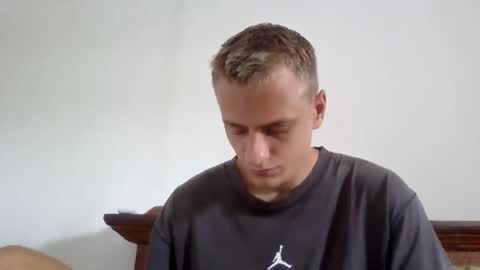 Snapshot of oscar_sssky chatting on February 2025 05:27:01 AM Oscar online show from February 2025 05:27:01 AM