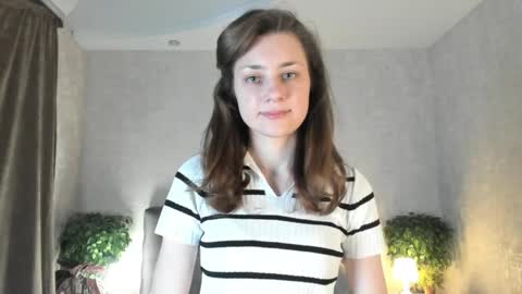 Jess online show from May 2026 05:19:02 PM