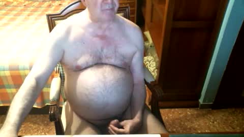 Snapshot of oscarw chatting on September 2025 03:22:02 PM Oscar online show from September 2025 03:22:02 PM