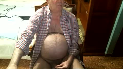 Snapshot of oscarw chatting on November 2025 05:02:01 PM Oscar online show from November 2025 05:02:01 PM