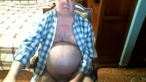 Snapshot of oscarw chatting on January 2026 04:11:02 PM Oscar online show from January 2026 04:11:02 PM