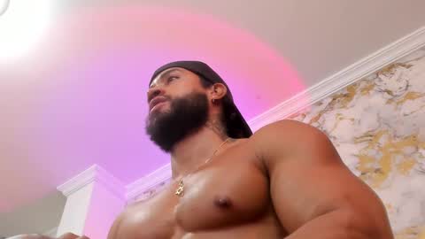 Snapshot of osher_cox chatting on March 2025 06:03:01 AM osher_cox online show from March 2025 06:03:01 AM