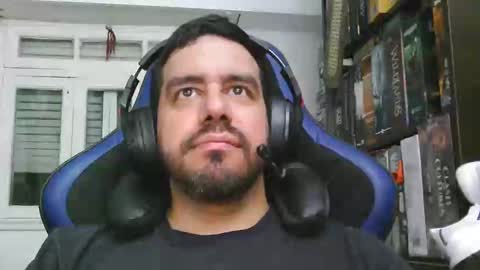 Oso online show from December 2024 01:29:01 AM