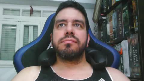 Oso online show from December 2024 10:23:02 PM