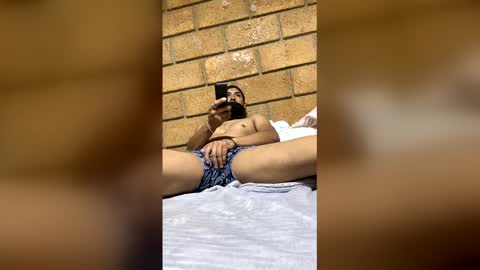 Os Osorioms online show from April 2026 01:17:02 AM