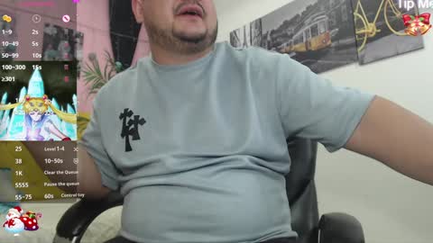 Snapshot of oso_gael chatting on December 2024 05:36:02 PM Bear Gael online show from December 2024 05:36:02 PM