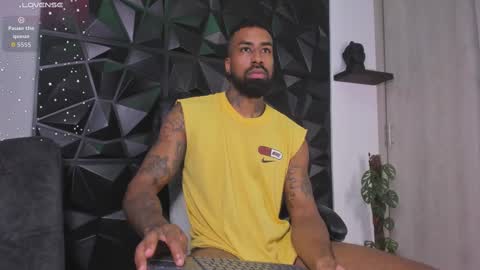 Ostin Daniels online show from October 2025 09:17:02 PM