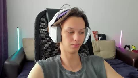 Ostin online show from February 2026 05:29:01 AM