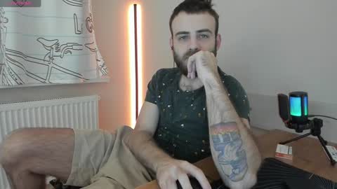 Snapshot of otishairy chatting on December 2024 11:28:02 PM Otis online show from December 2024 11:28:02 PM