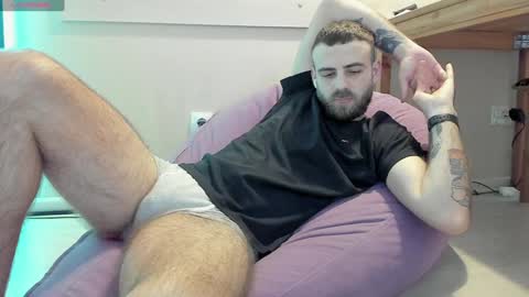 Snapshot of otishairy chatting on January 2025 10:41:02 PM Otis online show from January 2025 10:41:02 PM