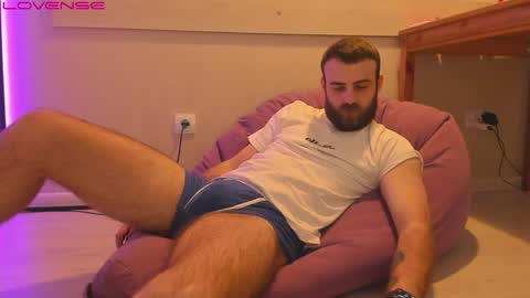 Snapshot of otishairy chatting on February 2025 02:26:01 PM Otis online show from February 2025 02:26:01 PM